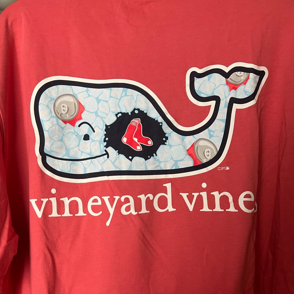 Vineyard Vines Red Sox tee